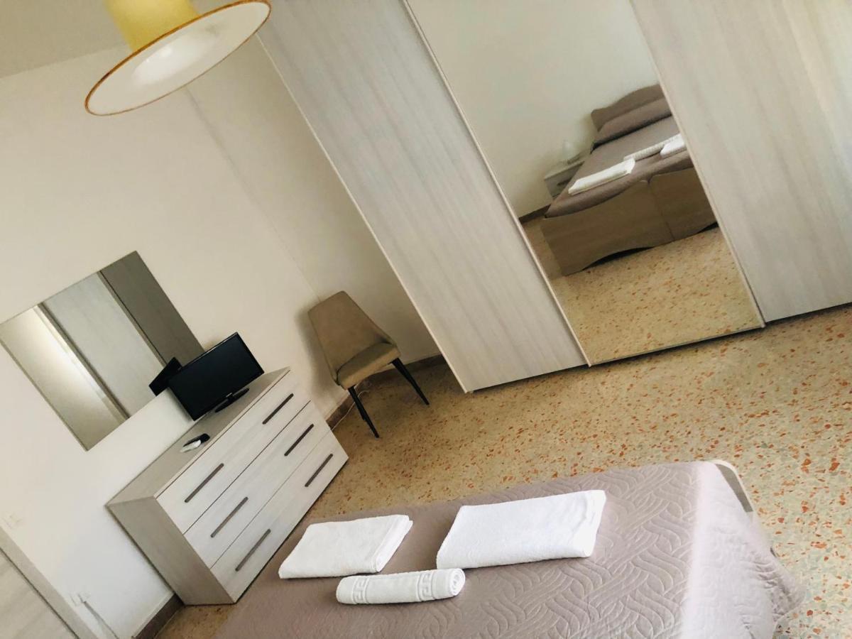 B&B Dell'Amicizia Fano Eksteriør bilde